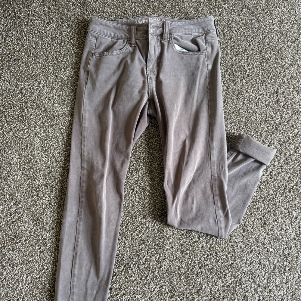 Flattering grey/brown jeggings